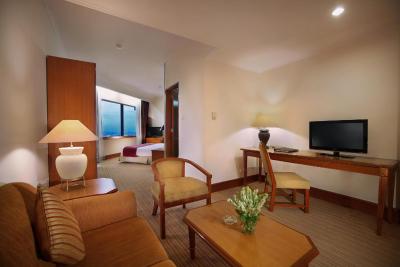 منارا پنینسولا