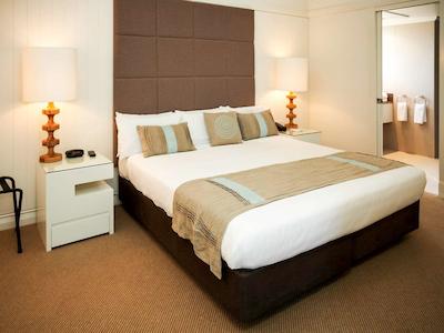 نوتل توین واترز