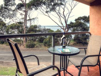 مرکور کانگارو ایسلاند لج