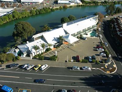 تریلوز هتل نلسُن