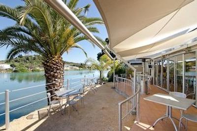 تریلوز هتل نلسُن