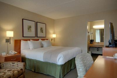 واگابند این اکسکوتیو ساکرامنتو (اُلد تون)