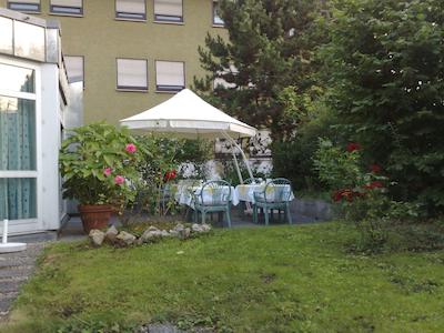 هتزل هتل لون