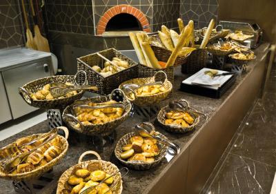 رامادا پلازا بای ویندهام استانبول تکستیلکنت