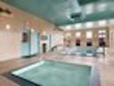 تراولج ادمنتون وست