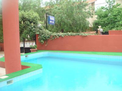 باریش سوئیت هتل