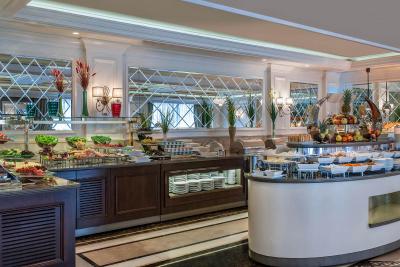 الیت ورلد بیزینس هتل