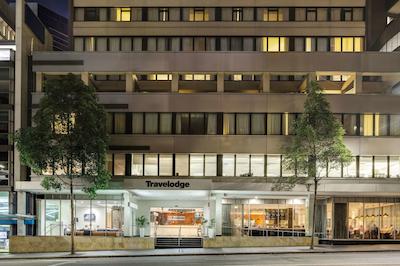 تراولج هتل اسیدنی وینیارد