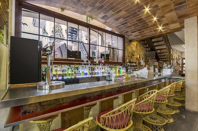 نپتونو هتل اند اپارتمنتز