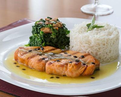 هتل کوالیتی ریو بارا دا تیجوکا