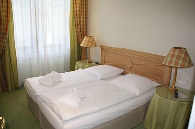 سنترال کیسرهف