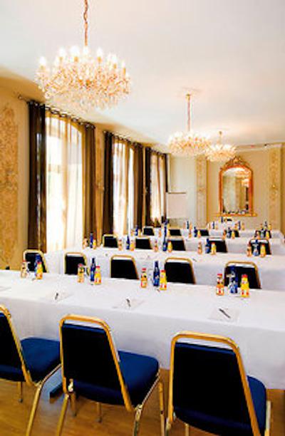 اورستارز پارک ماکسیمیلیان