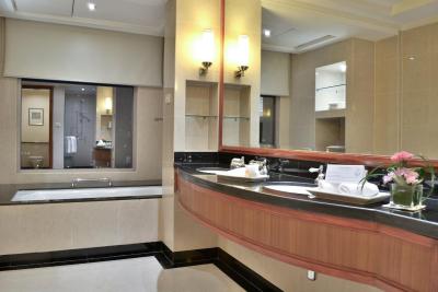 د راما گاردنز