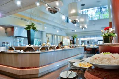 د راما گاردنز