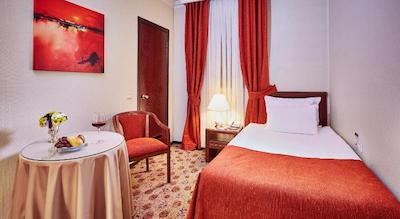 ایرپورت گونش هتل مرتر