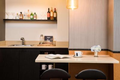 جیلد هال ا دمپسُن هتل