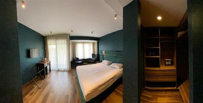 آرماگراندی اسپینا هتل-اسپشیال کتگوری