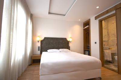 آرماگراندی اسپینا هتل-اسپشیال کتگوری