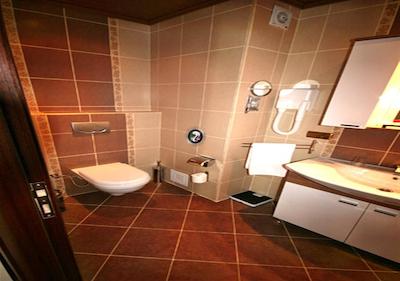 آرماگراندی اسپینا هتل-اسپشیال کتگوری