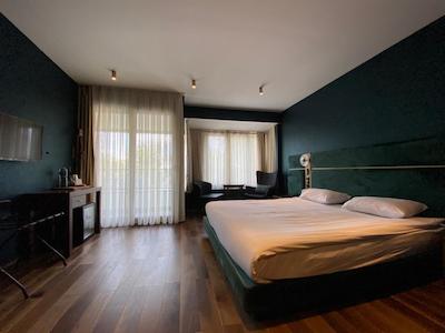 آرماگراندی اسپینا هتل-اسپشیال کتگوری