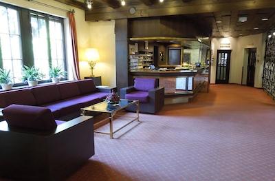 رلکسا والدهتل سهاتن