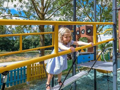 ایبیز استیلز رجنسبورگ