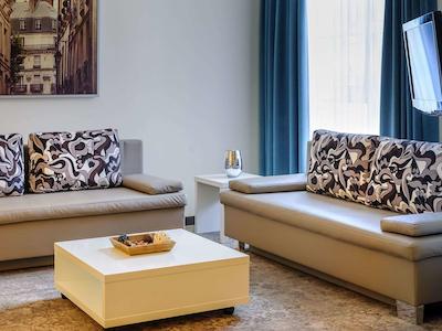 ایبیز استیلز رجنسبورگ