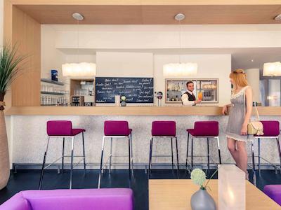 مرکور هتل ارفورت آلتستادت