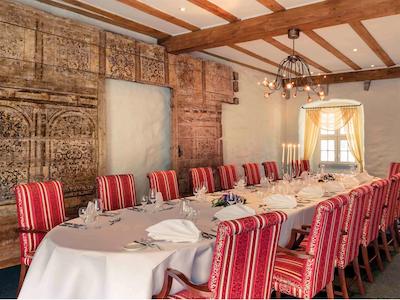 مرکور هتل ارفورت آلتستادت