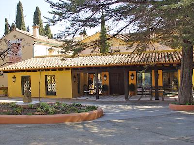 هتل کرتیجو لا رینا