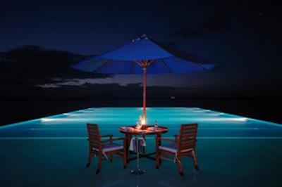 اولهوولی بیچ اند اسپا