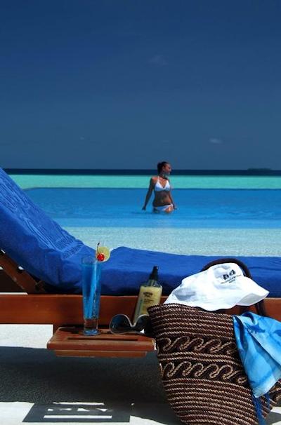 اولهوولی بیچ اند اسپا