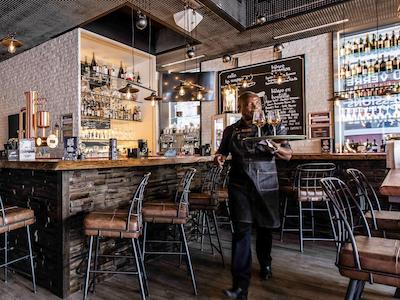 ایبیز استیلز لاوسان سنتر مادهوس