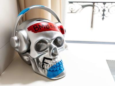 ایبیز استیلز لاوسان سنتر مادهوس