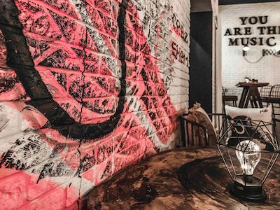 ایبیز استیلز لاوسان سنتر مادهوس