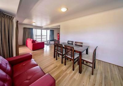 اکنو لج روستیز