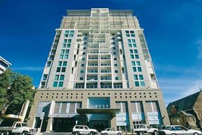 اُاکز امباسی