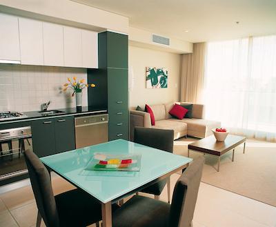 اُاکز امباسی