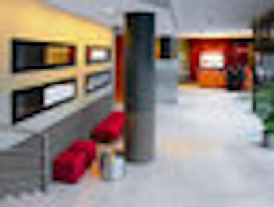 تراولج هتل اسیدنی