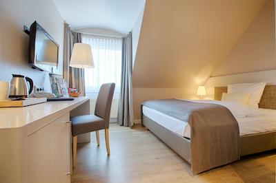 بست وسترن پلاس دئودر استرم هتل