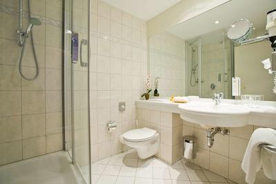 بست وسترن پلاس دئودر استرم هتل