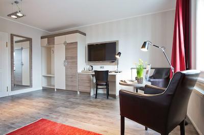 بست وسترن پلاس دئودر استرم هتل