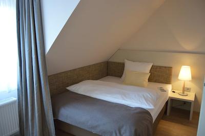 بست وسترن پلاس دئودر استرم هتل