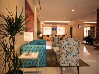 هالیدی این استانبول ایرپورت هتل