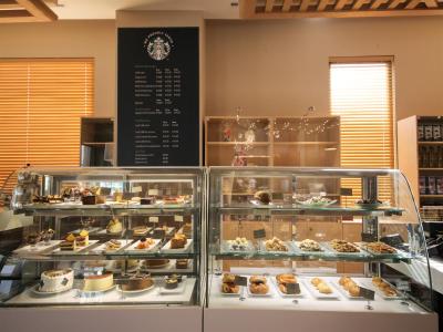 هالیدی این استانبول ایرپورت هتل