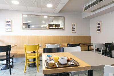 ب اند ب هتل تولوس سیت د لسپاس