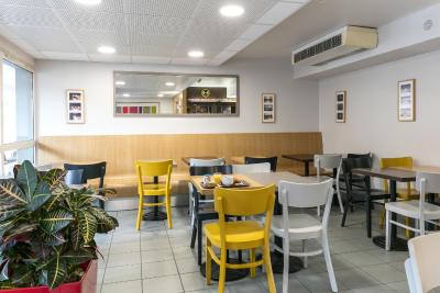 ب اند ب هتل تولوس سیت د لسپاس