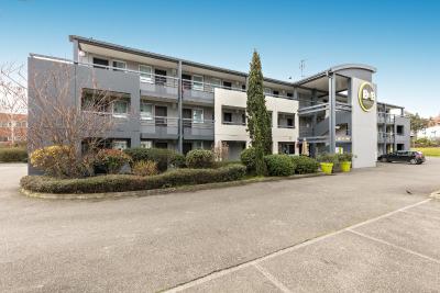 ب اند ب هتل تولوس سیت د لسپاس