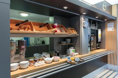 ب اند ب هتل تولوس سیت د لسپاس