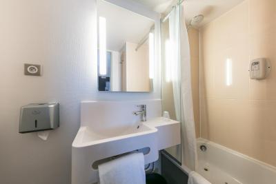 ب اند ب هتل تولوس سیت د لسپاس